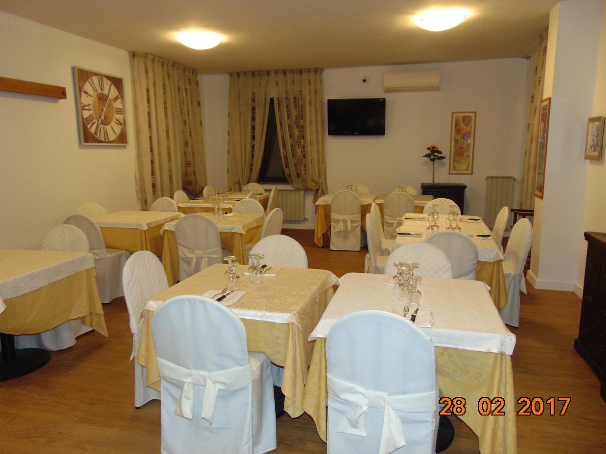 Hotel Mazzocchetti Читта Сань Анджело Экстерьер фото