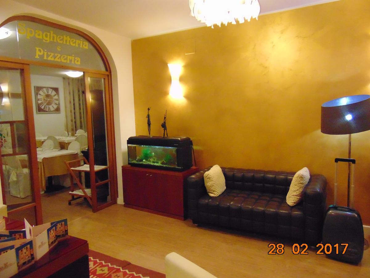 Hotel Mazzocchetti Читта Сань Анджело Экстерьер фото
